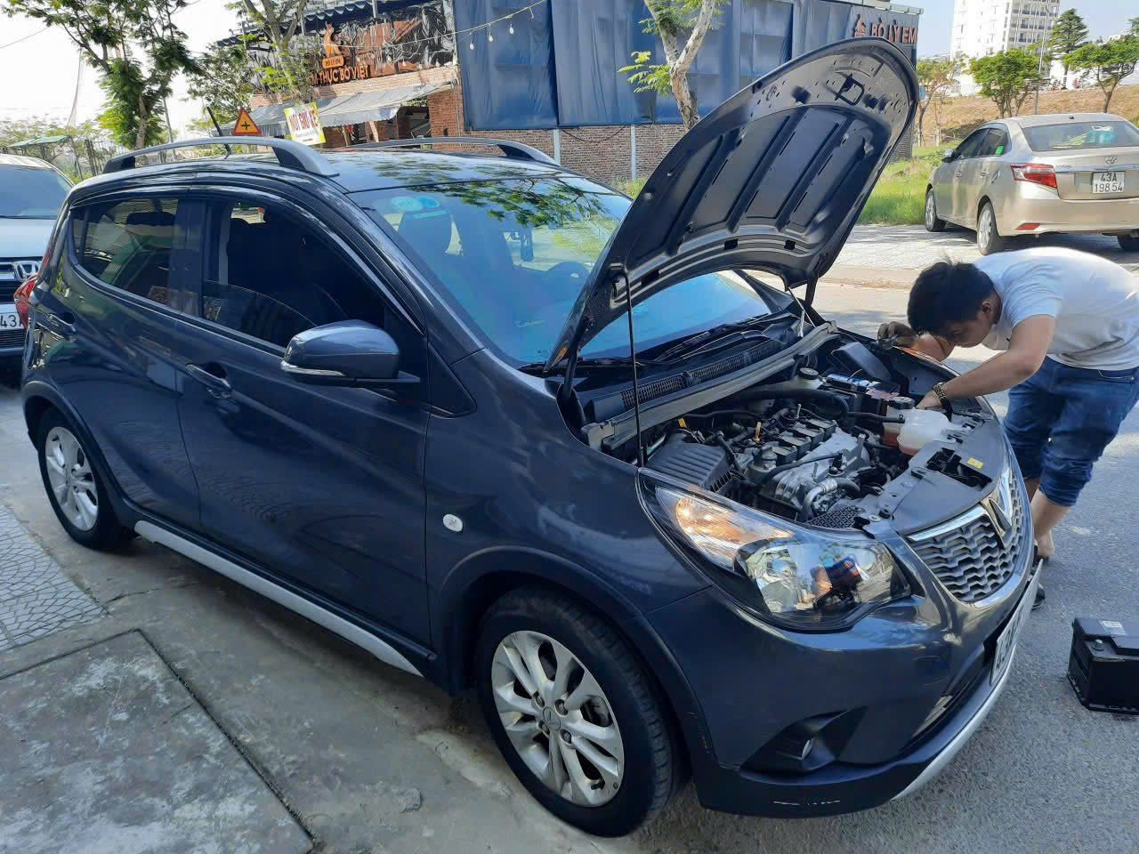 z72241794513461c298b22e3bbdf0f2578a0bf474d9f85